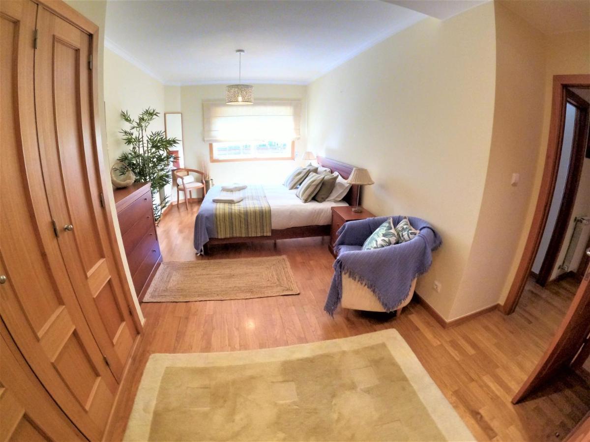 Lisbon 2 Bedroom Apartment With Balcony In อัลเจส ภายนอก รูปภาพ