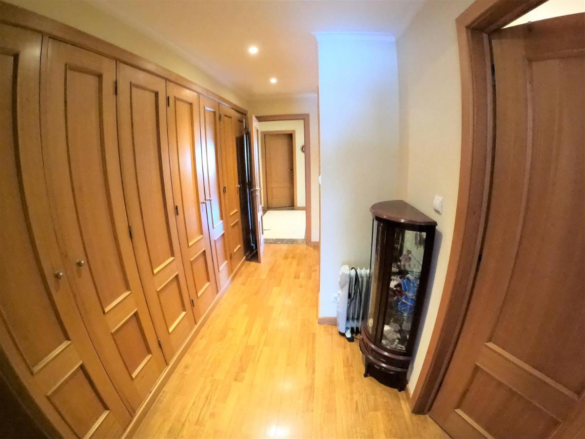 Lisbon 2 Bedroom Apartment With Balcony In อัลเจส ภายนอก รูปภาพ
