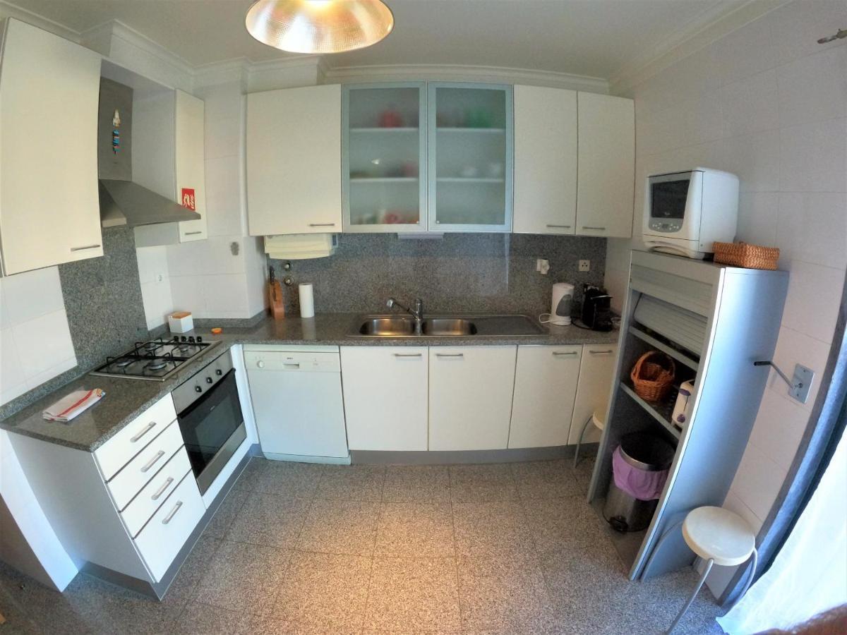 Lisbon 2 Bedroom Apartment With Balcony In อัลเจส ภายนอก รูปภาพ